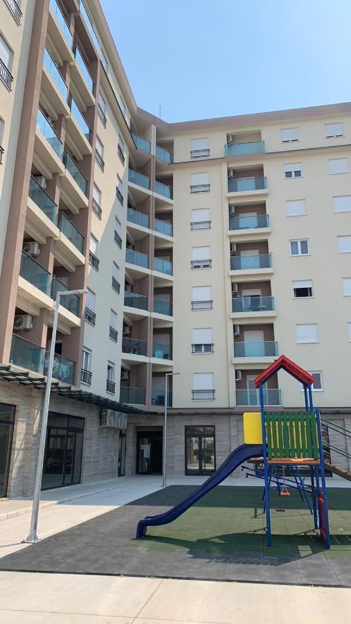 Habanera Lägenhet Podgorica Exteriör bild